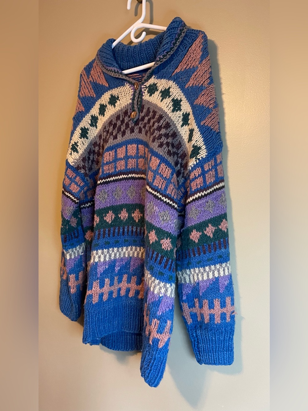 Handmade Chunky Knit Vibrant Oversized Southwestern Fair Aisle Sweater - Picture 6 of 13